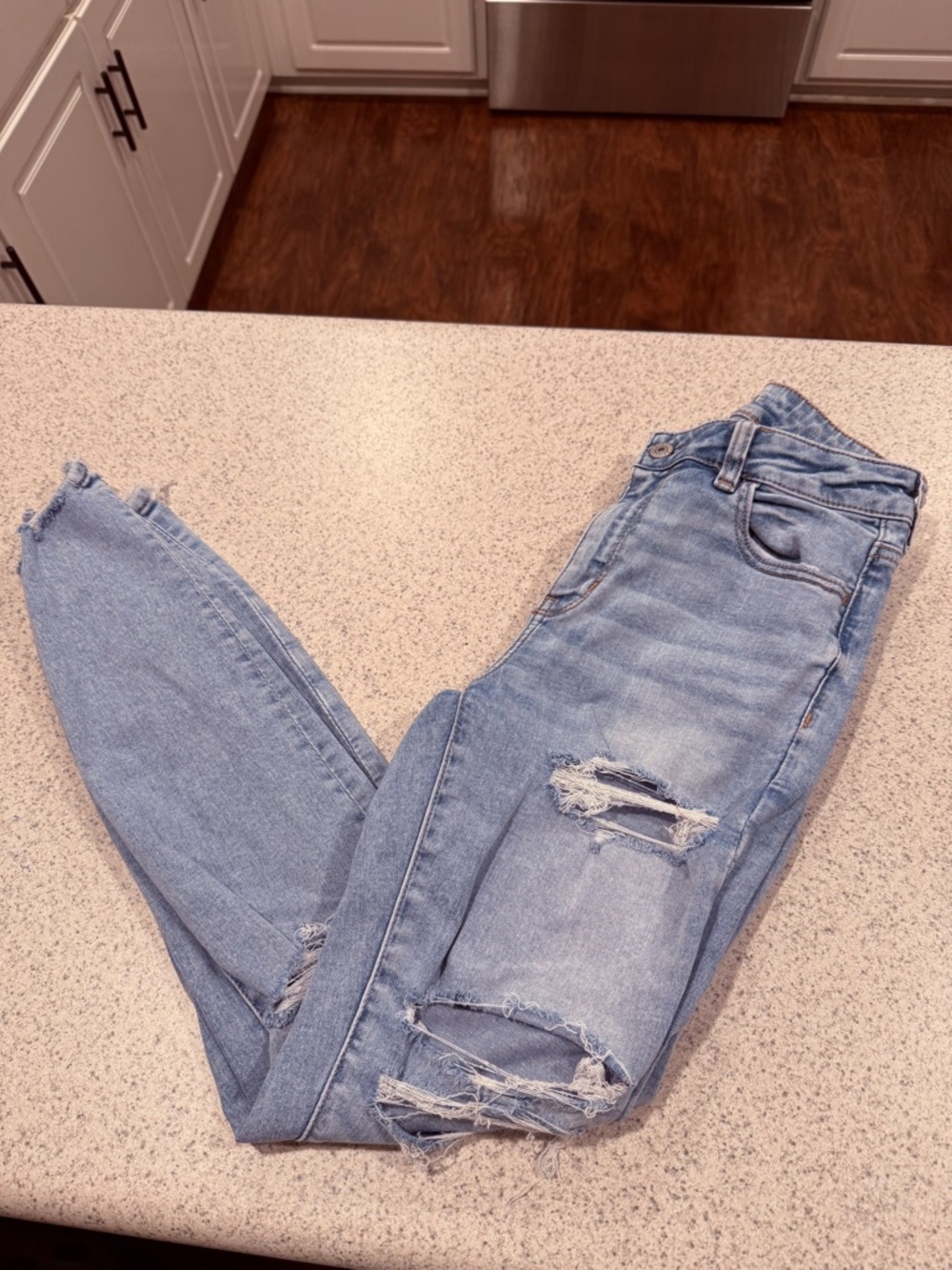 American Eagle Outfitters Light Wash Ripped Skinny Jeans